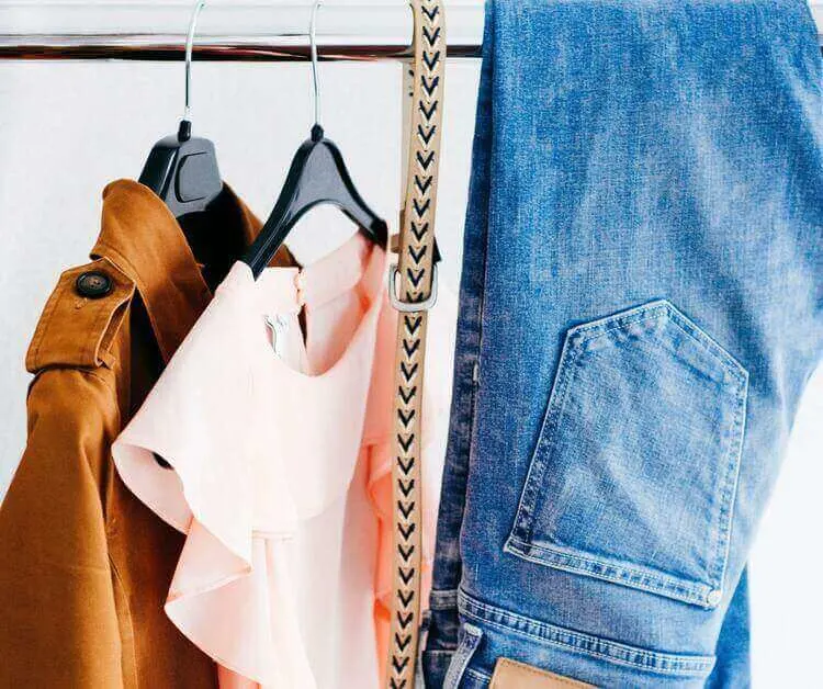 Let's do a closet cleanout! We'll go over fast and easy ways to do a closet cleanout in under an hour. Deep clean to organize your closets fast! How To Deep Clean Your Closet