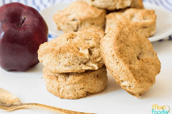 30 of the Best Apple Recipes Perfect for Fall via @everythingabode
