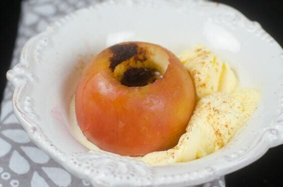 30 of the Best Apple Recipes for Fall via @everythingabode