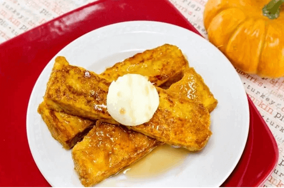 Pumpkin French Toast Sticks via @everythingabode