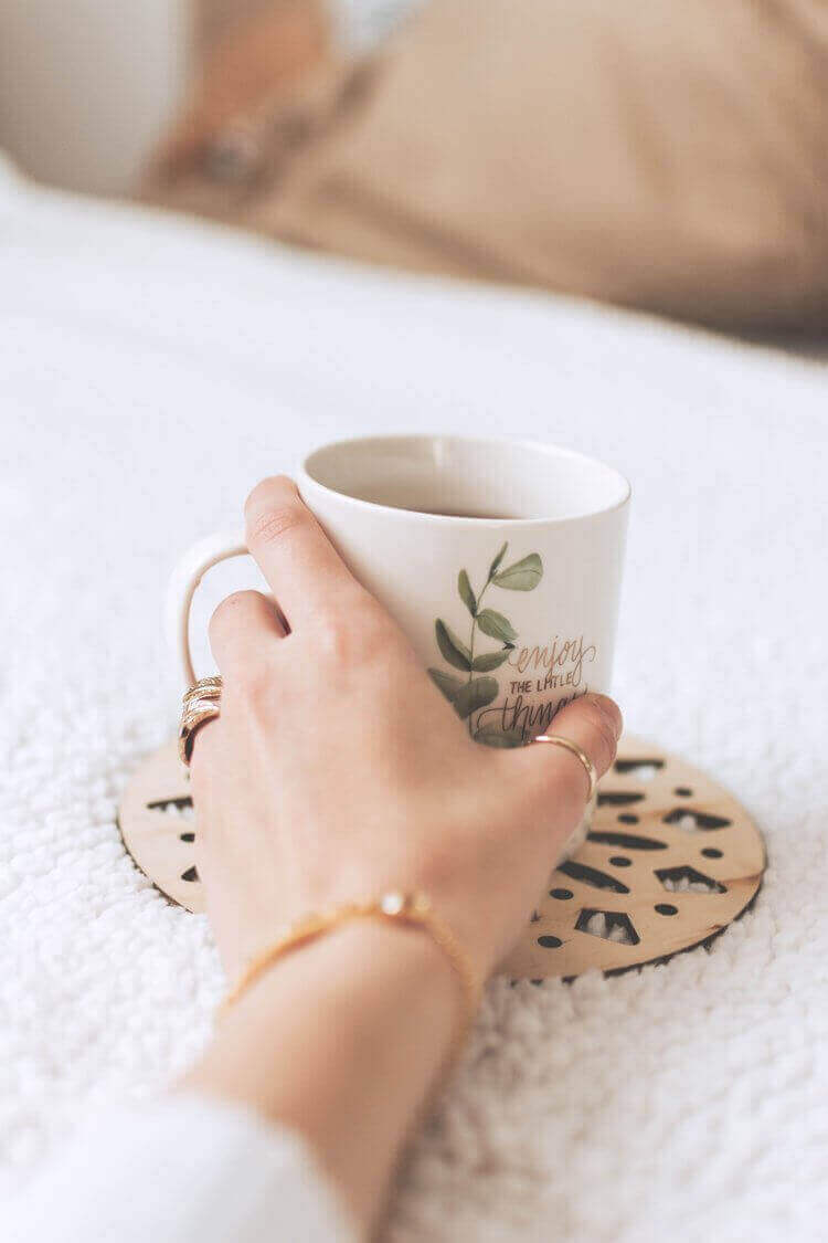 7 Must-Do Morning Routine Hacks