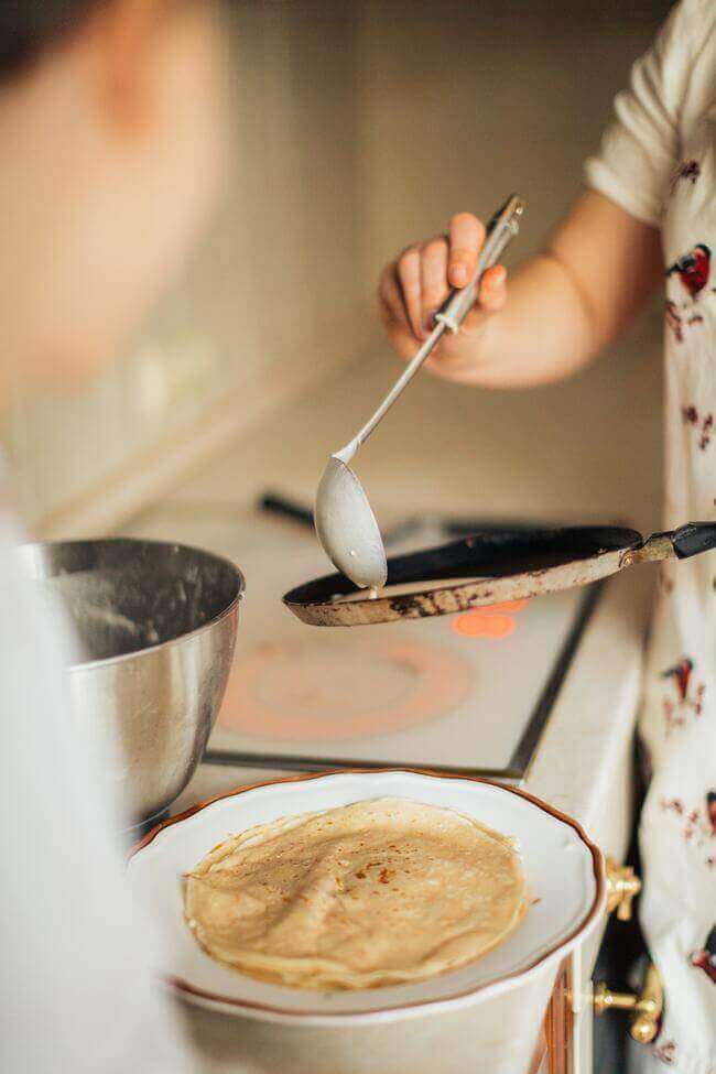 Eat at Home. Frugal home living during a depression - Everything Abode