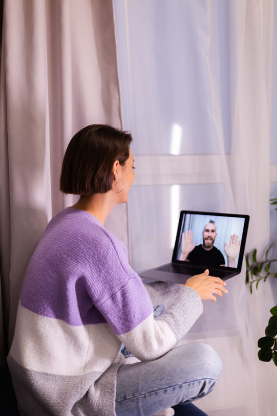 zoom with a friend at home when bored