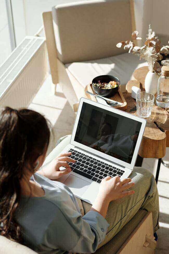 10 Habits That'll Help You Create a Powerful Morning Routine - don't multitask - Everything Abode