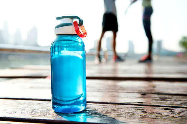 They Never Stop Staying Hydrated. 15 habits to stay thin and keep the weight off - Everything Abode