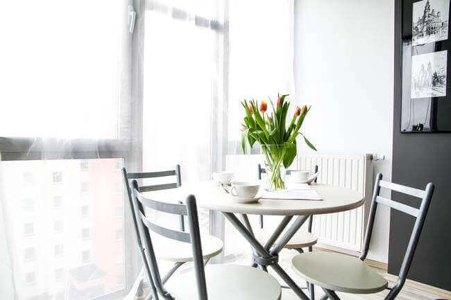 8 Habits of People With Really Clean Houses --- Everything Abode