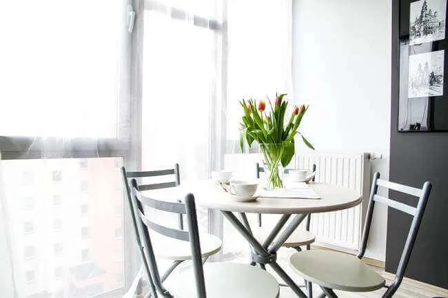 8 Habits of People With Really Clean Houses --- Everything Abode