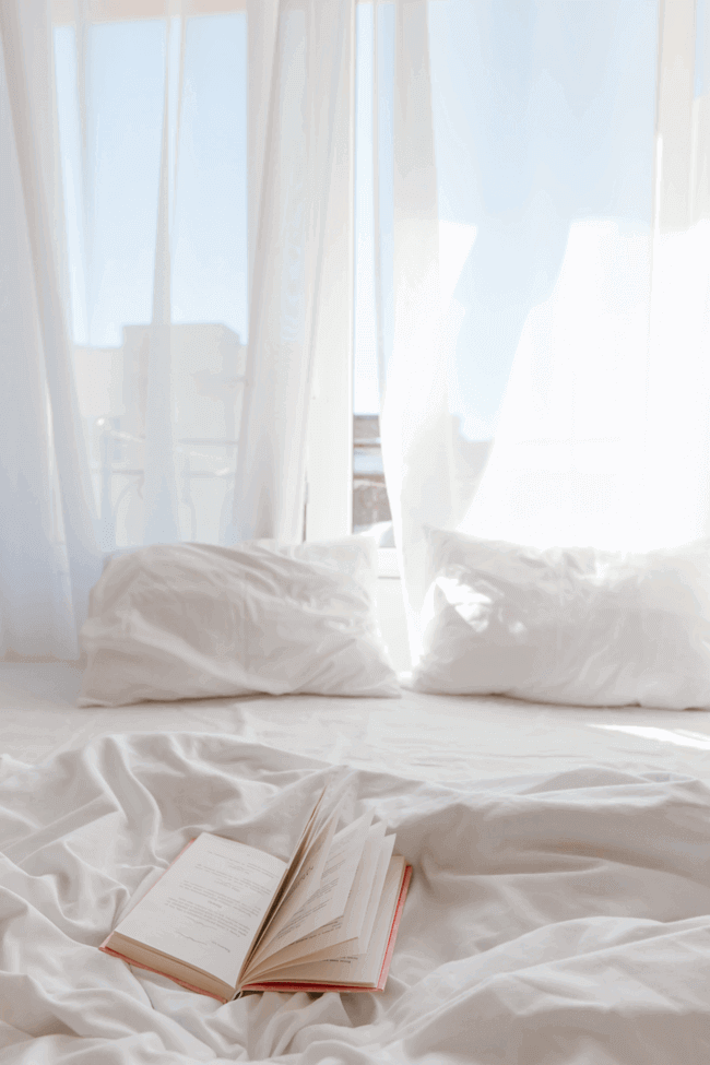 Books you've already read should be decluttered from your bedroom