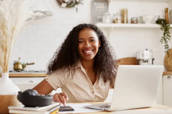 Things Organized People Do & Don't Do Before Noon - Everything Abode