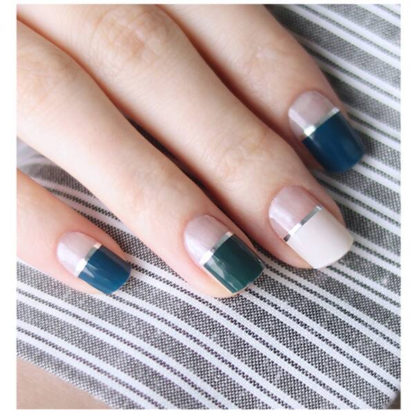 Chic French tip nail art stickers.