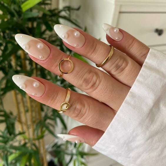 55+ French Tip Nails for the Ultimate Feminine Look - Everything Abode