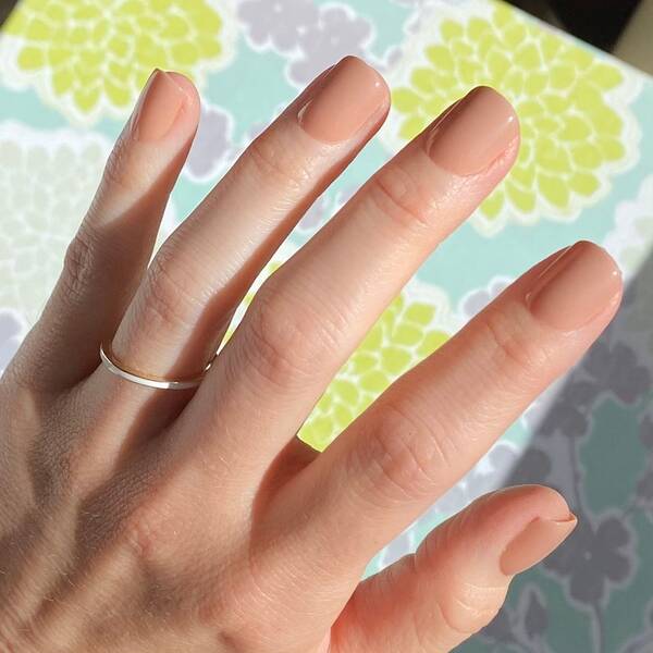Short square nude press on nails