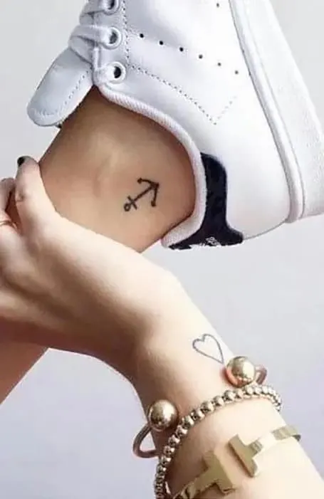 76 Feminine & Small Body Tattoos For Women (2022 Guide) 76 Feminine & Small Body Tattoos For Women (2022 Guide)