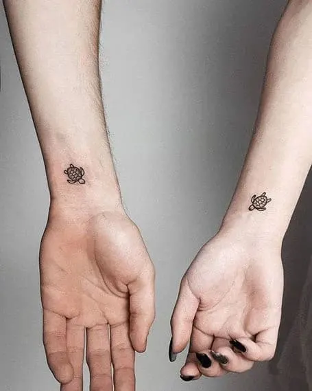 I didnt know which tattoo should I get so I just chose both of them lol  Two more on my anime leg   rJuJutsuKaisen