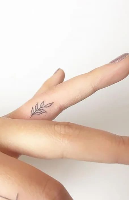 35 Beautiful Leaf Tattoos Ideas  Meanings  Tattoo Me Now