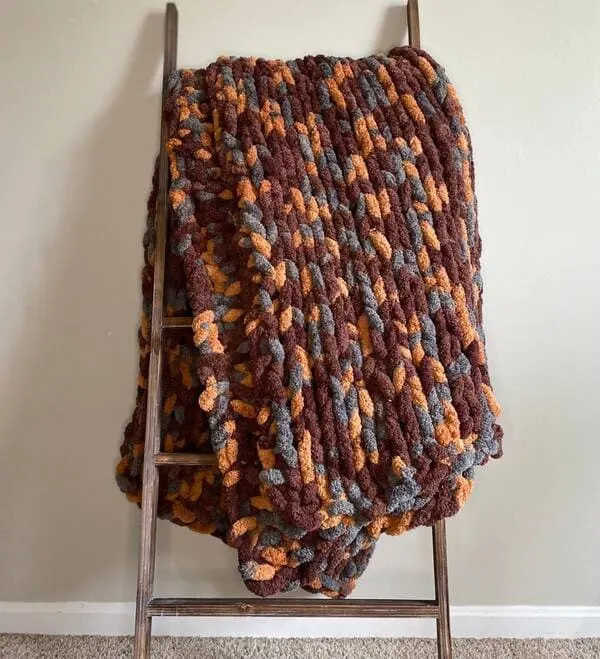 Chunky Knit Blanket Large by VivianLyndsey