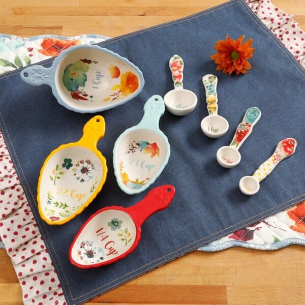 The Pioneer Woman 8-Piece Stoneware Measuring Spoon and Scoop Set, $17.98