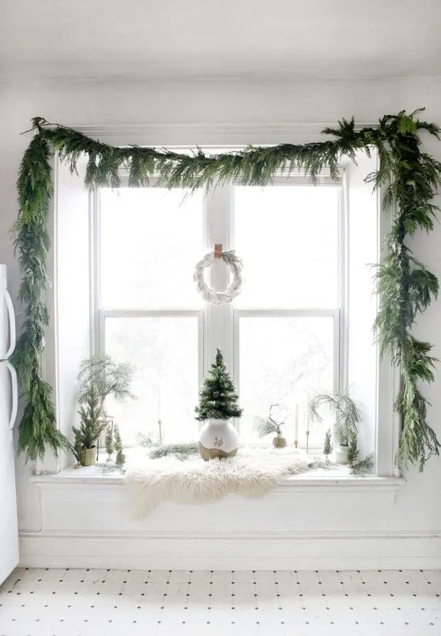 Cotton Wreath window decoration