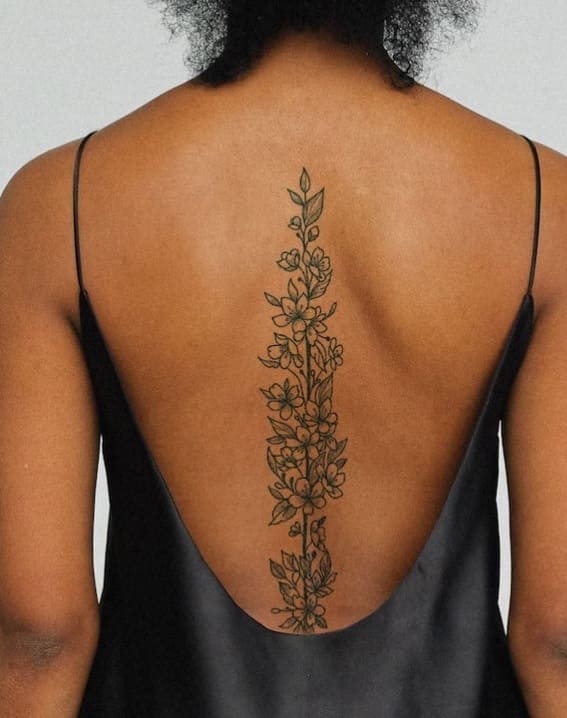 12 Elegant Spine Tattoo Ideas That Are Totally Mesmerizing And Painful  Looking  Indie88