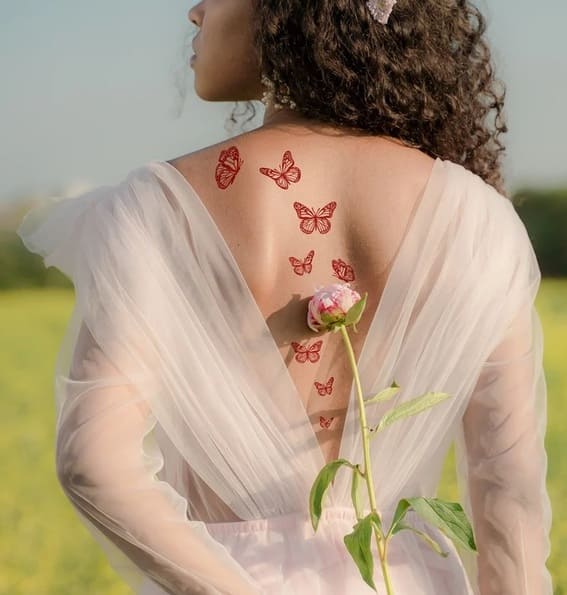 75 Unique Small Tattoo Designs  Ideas  Sparkle In The Middle Small Back  Tattoo I Take You  Wedding Readings  Wedding Ideas  Wedding Dresses   Wedding Theme