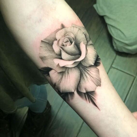 rose tattoos for women